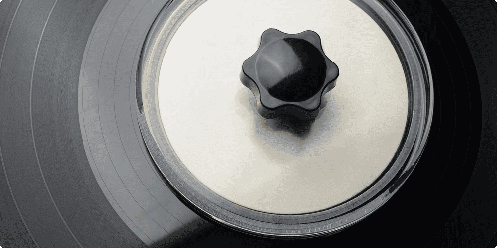Étapes détaillées pour nettoyer manuellement un disque vinyle